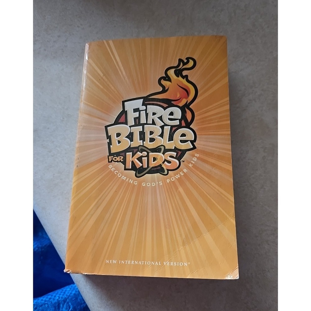 Fire Bible for Kids Becoming God's Power Kids by Life Publishers Int'l Paperback